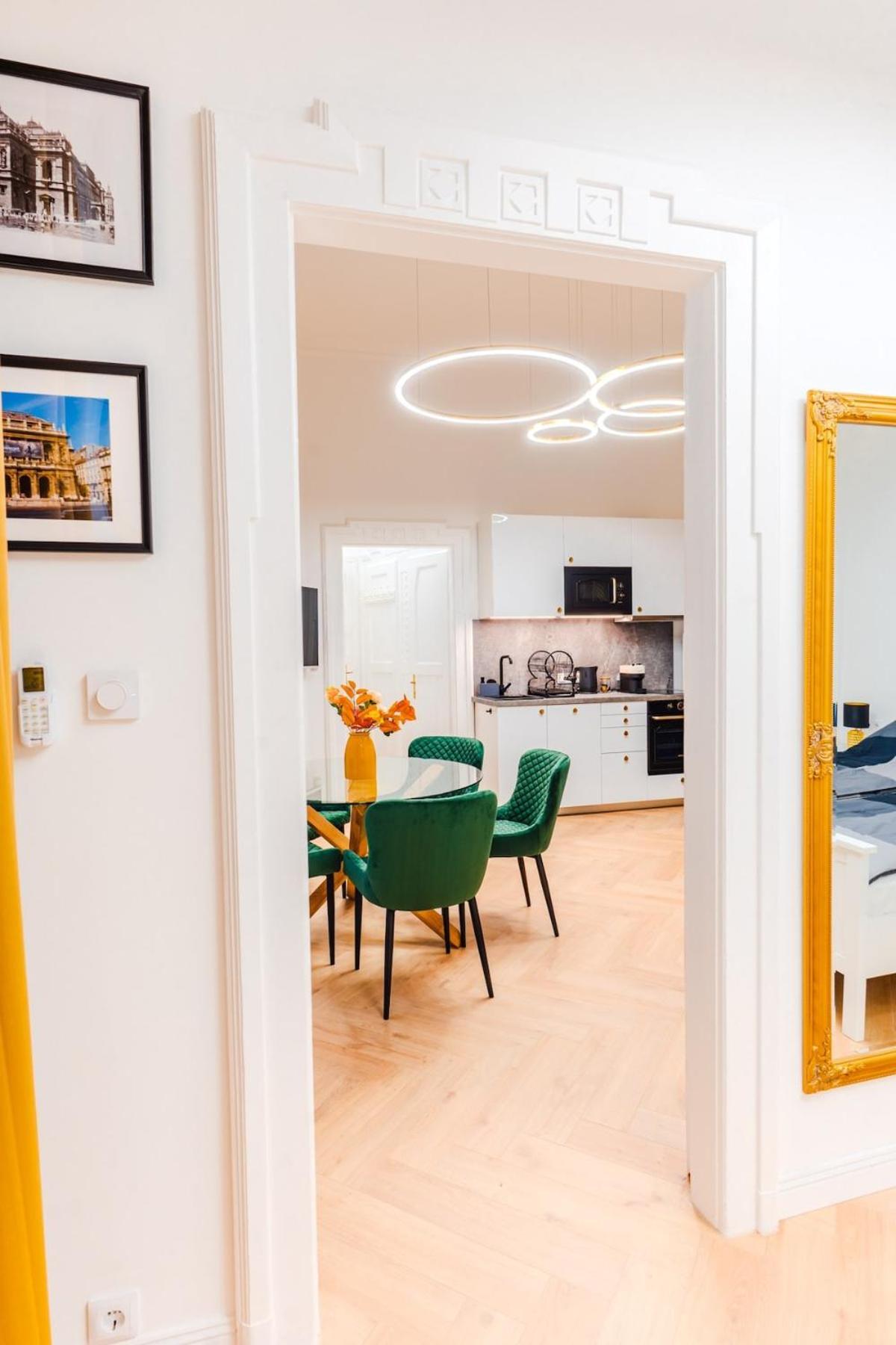 2 Bedrooms And 1 Living Your Modern In *
