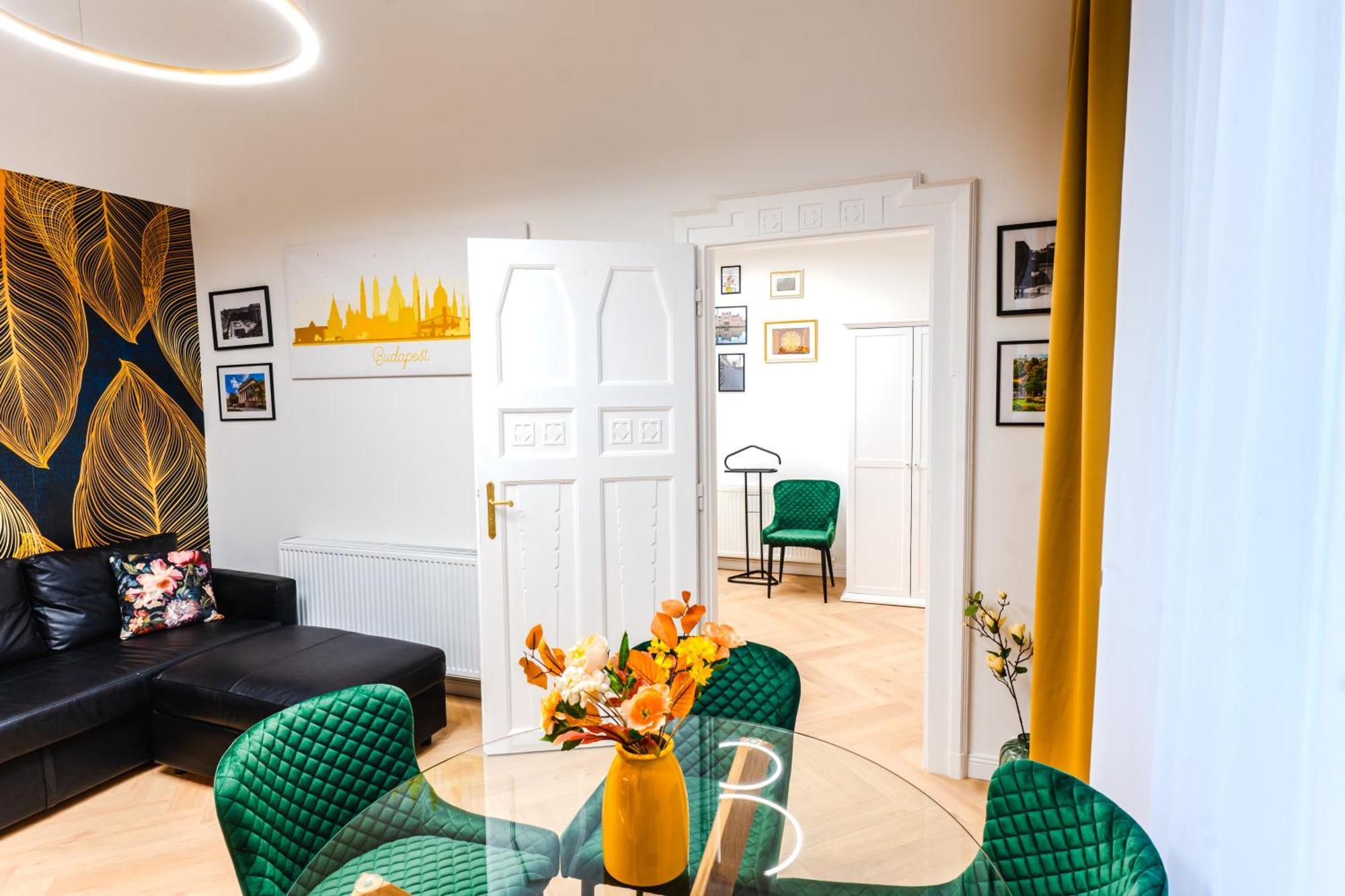 2 Bedrooms And 1 Living Your Modern In *